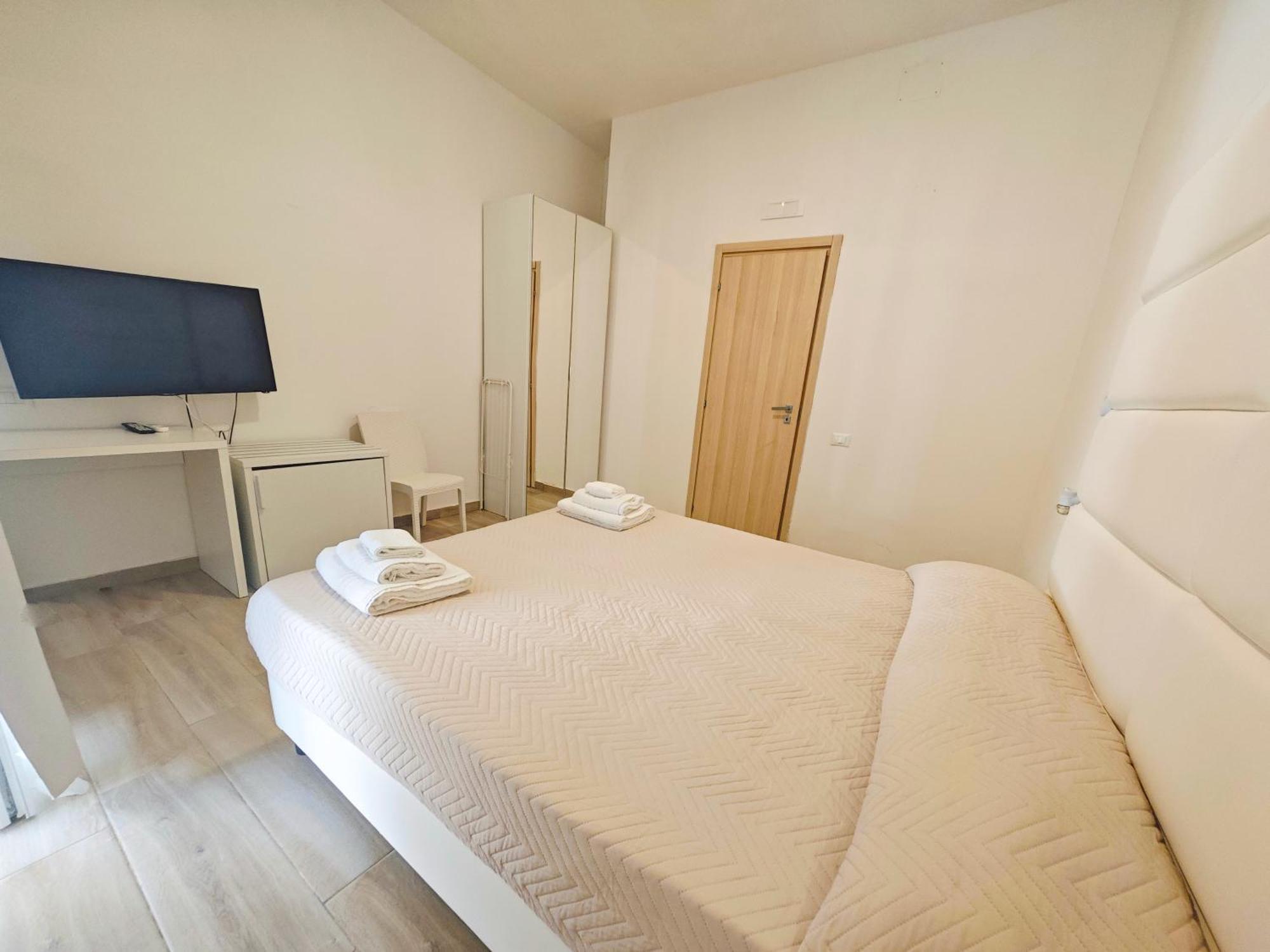 Hotel Artemide Mare Paestum Værelse billede